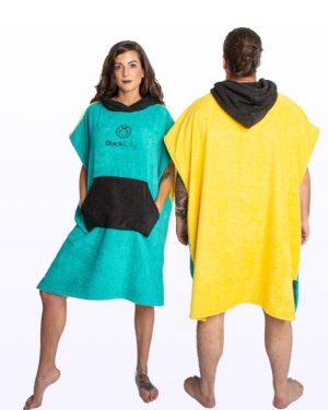 poncho-toalla-unisex-verde-amarillo-negro